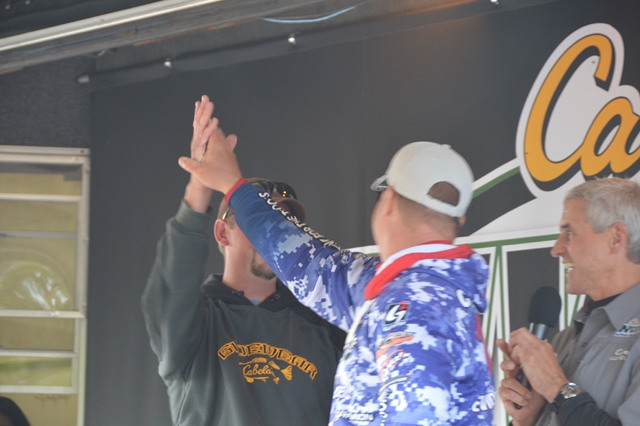 EDA43AAD-298B-4379-8E37-11062FFF5C9B