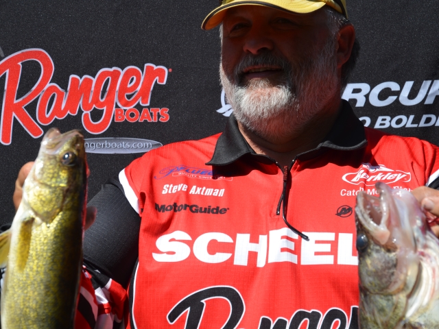 EDB53667-A749-4080-AE6B-64D1B910B8B8