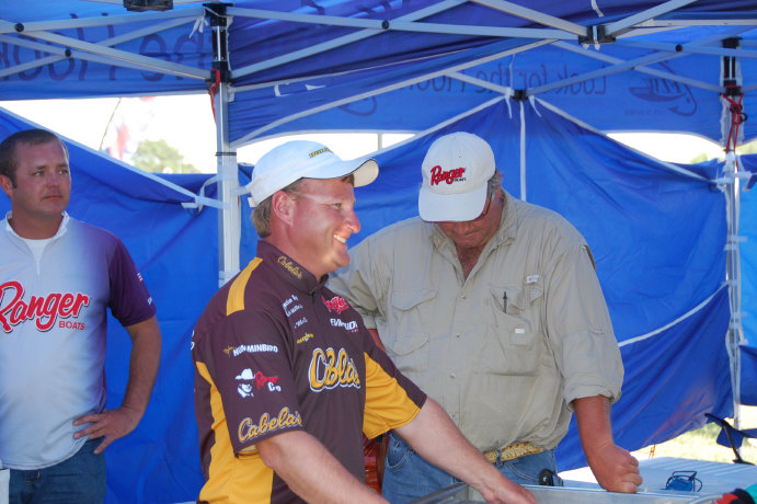 EDC09CFA-E05F-4A67-8A15-0EB3EE98FEE2