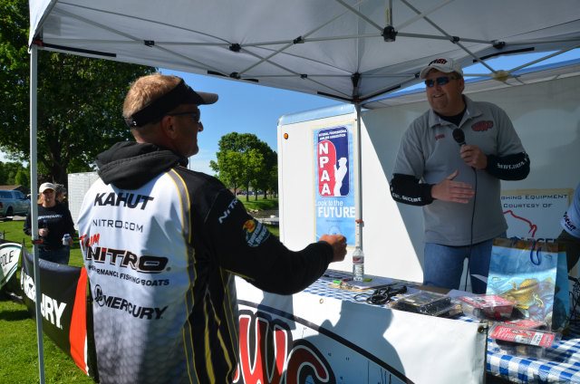 EDC1F5A1-6732-4C86-891E-0E562C129824