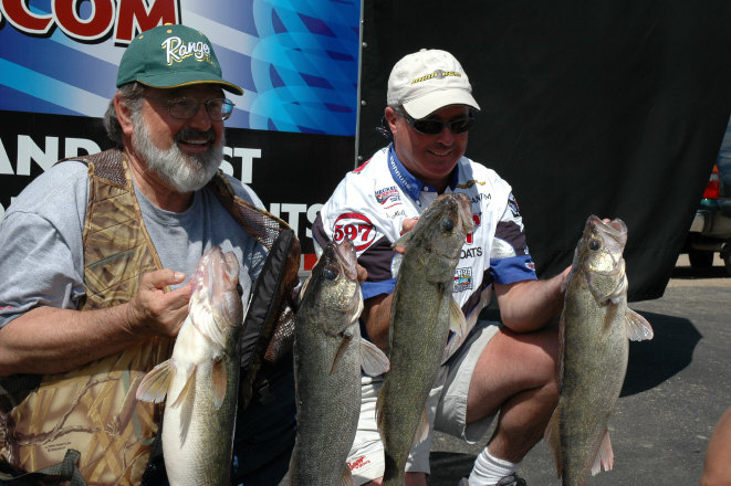 EDDA5DBA-9AA3-4B4D-826A-2EF3075221F0