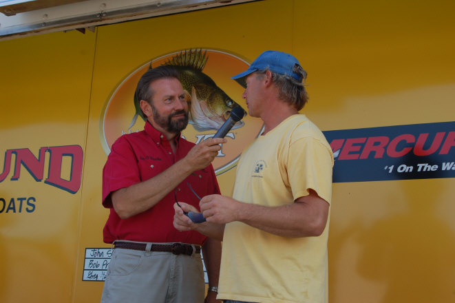 EE034C95-445B-49B9-8984-87C52280374C