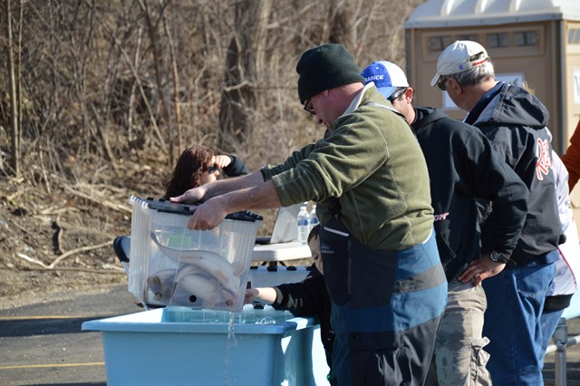 EE0467BF-CECF-4EDF-8589-497C0587F4F5