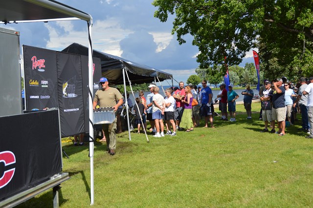 EE4211B7-0621-4D89-BC8D-0010693D102B