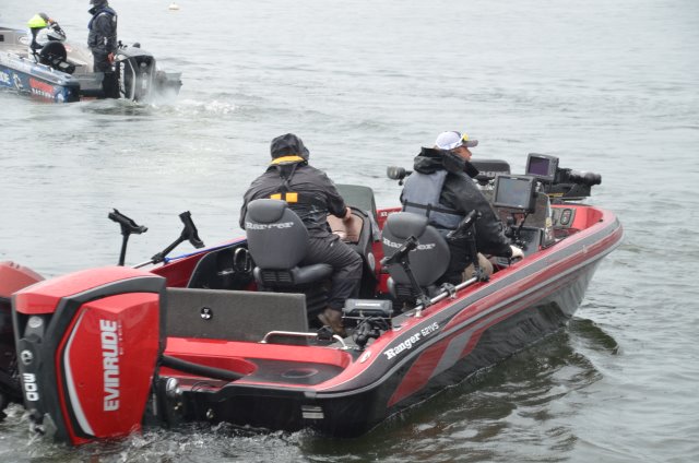 EE499F35-2122-40D3-AAA4-D186AB9C24FB