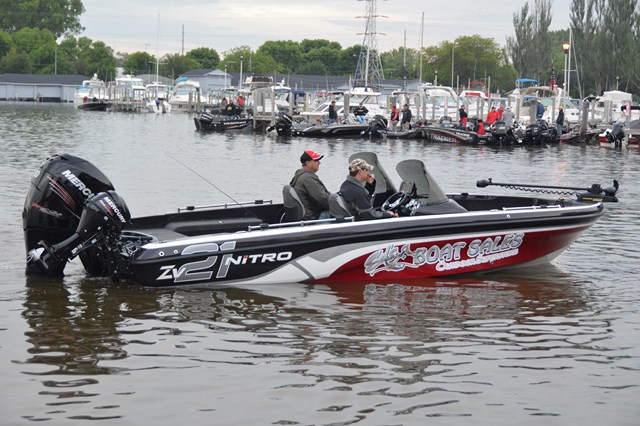 EE4A405E-D645-4467-8173-5900C18F7CB6