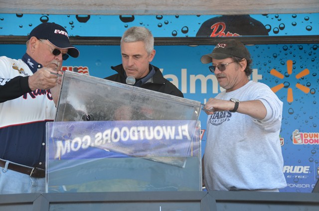 EE7B7308-545E-4085-9C01-CCFC1266E4EA