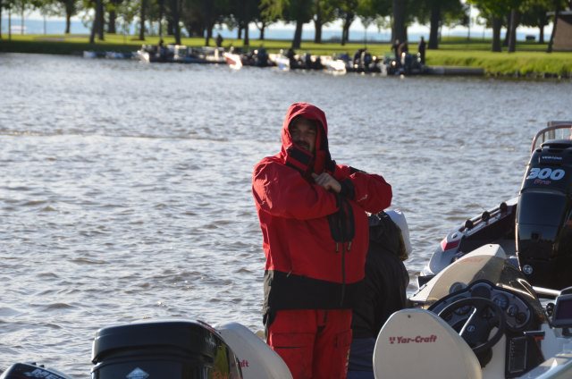 EE7F9A92-E552-40C9-895D-62ED705AB993