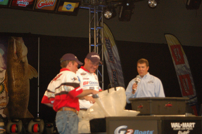 EE967A2E-DBAC-4888-84AA-A09609055C0D