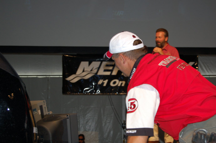 EEA1E4A1-A1A2-49CD-9ED6-1F27637C88E3