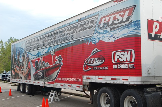 EEAEC1B9-928C-45A4-950B-9B53FE91BBDE