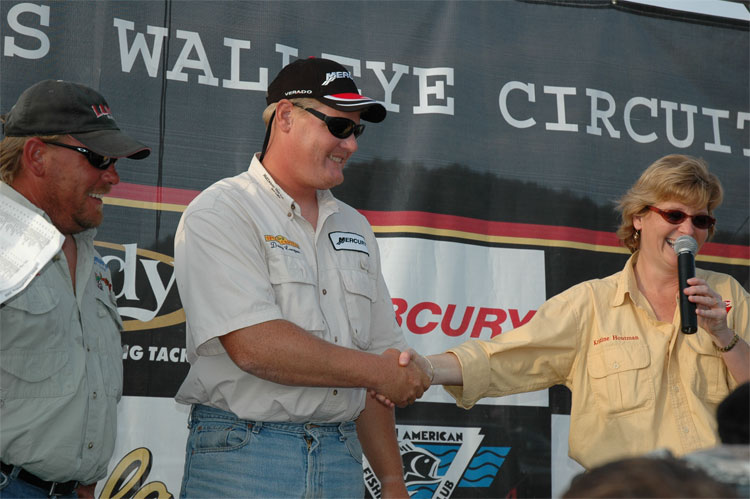 EEBBB5A1-9AE9-4BA5-AB3A-CBD2CC025C54