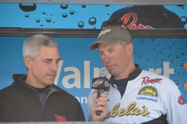 EEC146CE-0A32-479A-9FEF-ED8738C02176