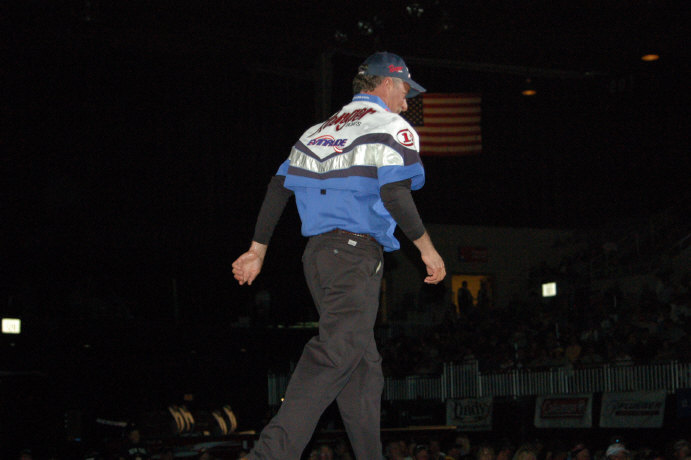 EED7083E-FDE4-4BF8-9F9F-01A3A8F71BFA