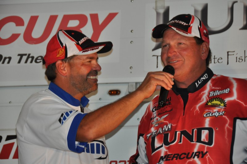 EEE301CF-FD55-4332-A29D-BE163F206345