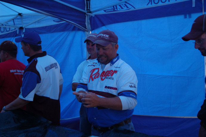 EEF29DFD-4CFF-4C3A-94CF-0A2A43BEC40F