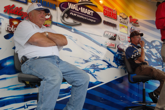 EF04368D-F366-469D-82C0-1C11DE7B08C8