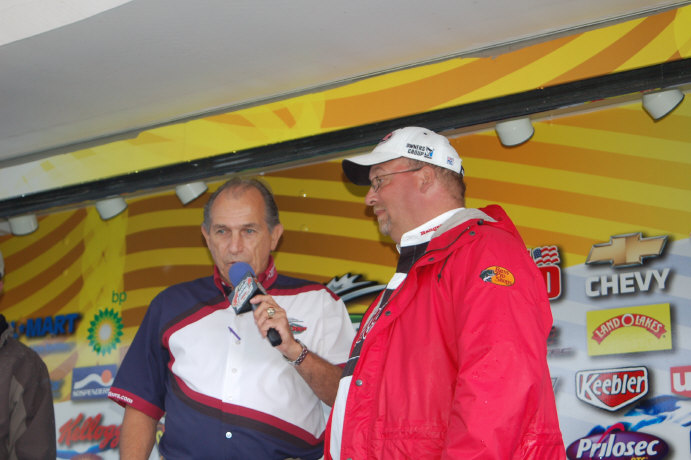 EF08A063-26A3-4FF9-AAFE-983F9A14D6EA