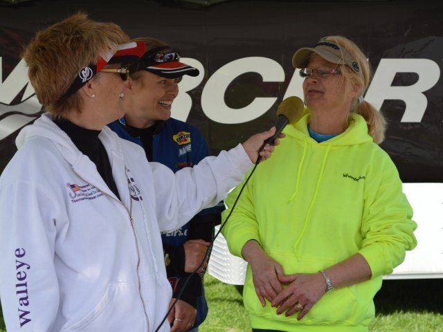 EF2F5F0C-3D8D-4B5C-9DB0-345D5A0BA2F9