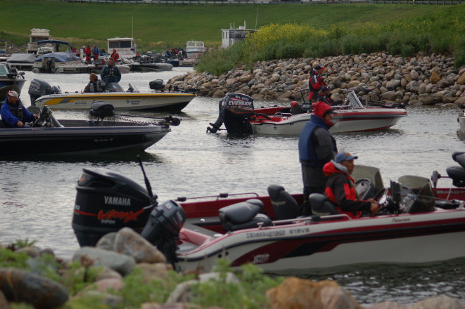 EF6DFFDF-B2B3-461A-9336-1E9C0569B404