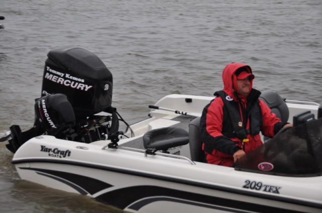 EF8C9C7C-EF1D-4600-B7AF-427A213BB617