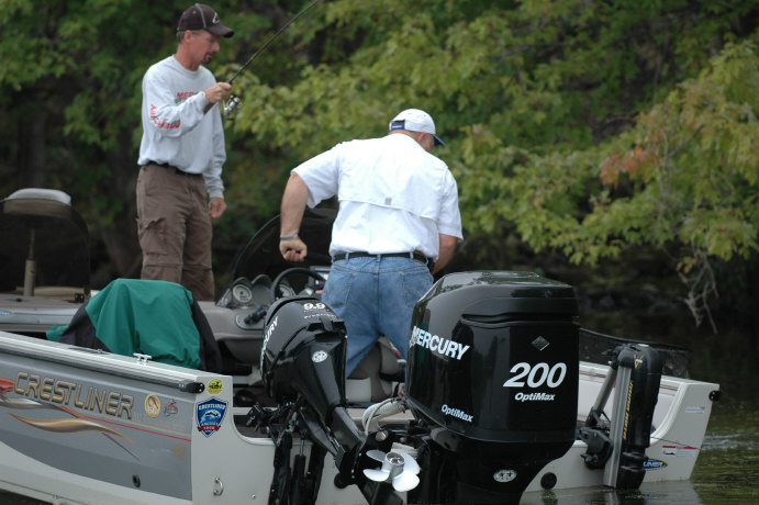 EF9E2EB7-8AC6-4FB5-BFF7-40527418933D