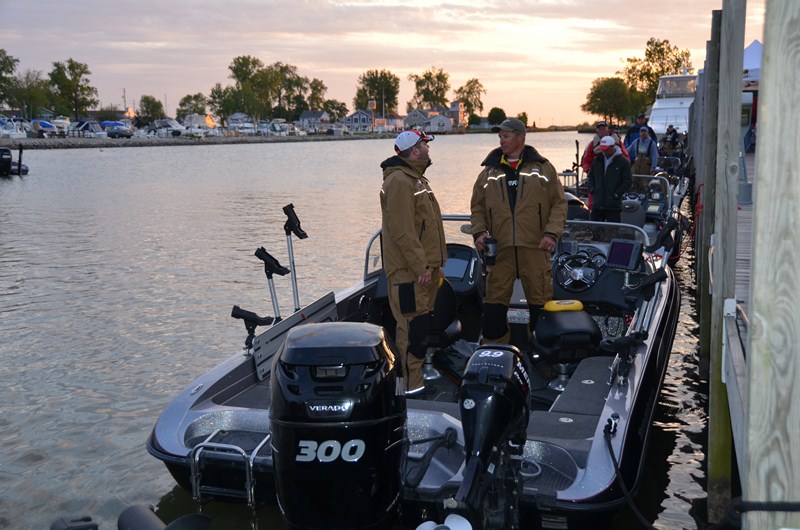 EFE31C27-0AEA-4631-90EA-276E0CC695A7