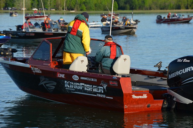 9864C0EB-FB60-42A8-8F51-5B7A7F7FA246