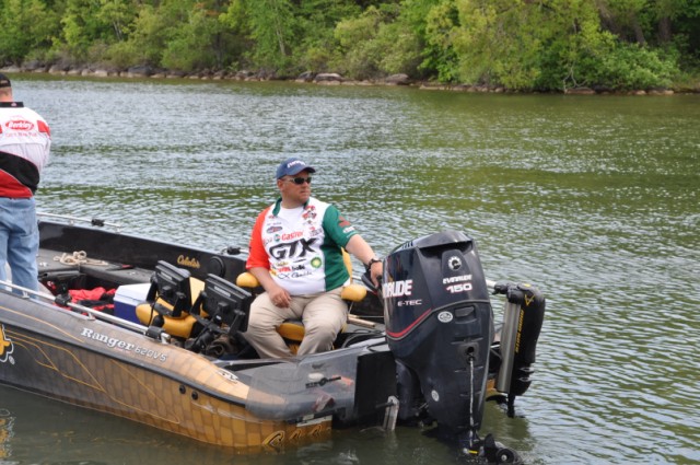 9874E327-3C32-435D-A7FF-6CE2BBA7BC3C