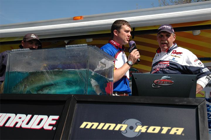 F0036C92-DADD-421F-A70F-6BD10FA36303