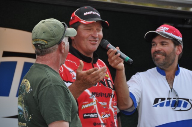 F036752B-543B-48B9-A825-9DE9F388820C