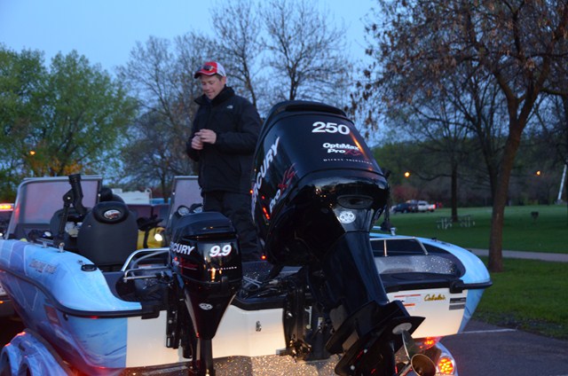 F0474D78-2AB5-413A-B233-091040C9D43E