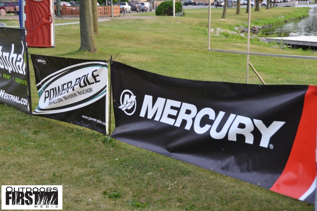 F0476C3C-ABFC-4D66-AD87-3270EC6F7B0E