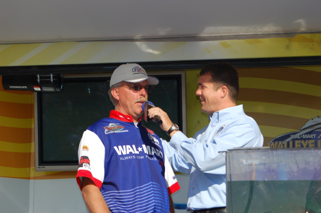 F04E3028-E474-42C1-AFFB-B00AAE3375B3