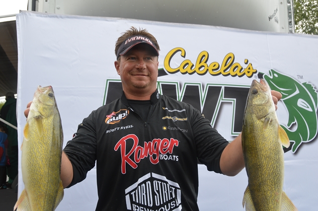 F052B67C-344D-475D-8A0C-90AC64F5BEBE