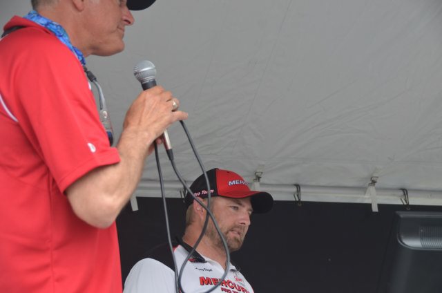 F089741D-2F72-4CD7-81EC-4780722644D4