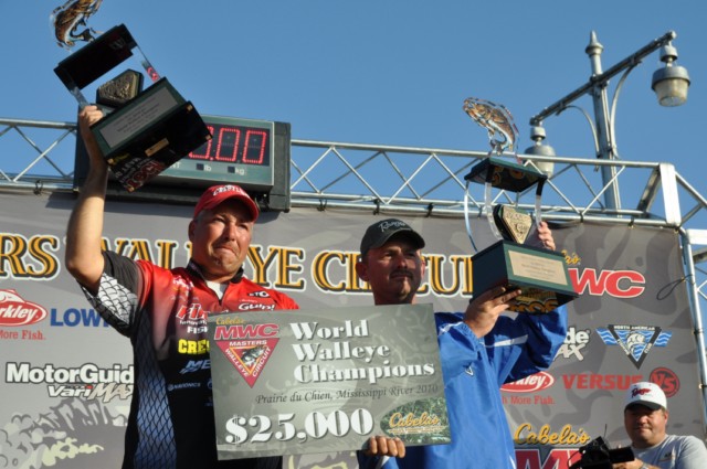 F0A53270-7BF8-4BB0-A7D2-5004F9505E5A