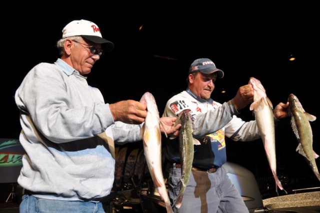 F0A6B088-A41C-4D10-8318-95421FCA8A5B