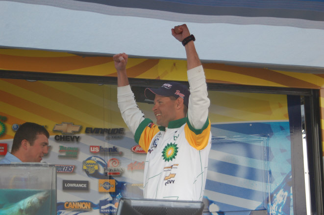 F0B2AE10-D03D-4BD2-AD96-2B1FFB9B4EEA