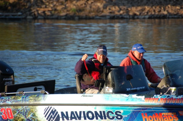 F0BF0905-FD31-4BF0-AD5A-FEFAFDAF0F66