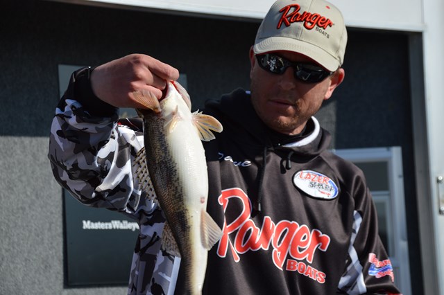 F0D51B2D-2E26-4D39-B3A4-2F5D6718957F