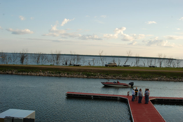 F0D9BDDC-5B12-43B2-9A87-1F66C5763E91