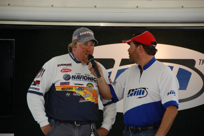 F0DE1658-99D0-4C7C-B487-1F9F6CD7CA69