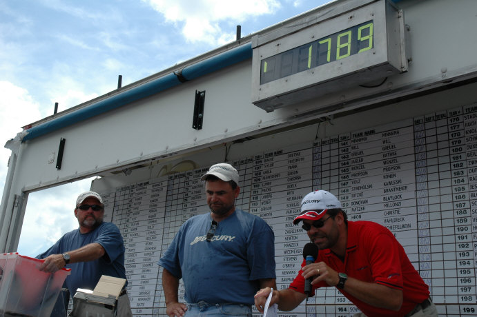 F0FEA691-6EE7-4BA4-83FD-4FC2E9AD0B10