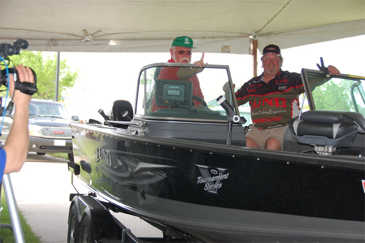 F1007DA8-E5F3-4119-9D05-E94516E7C3D1