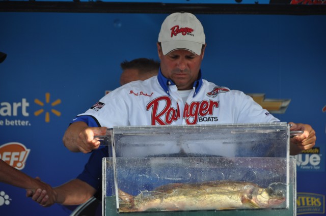 F1551B35-08CC-4572-B5DB-59C077418248