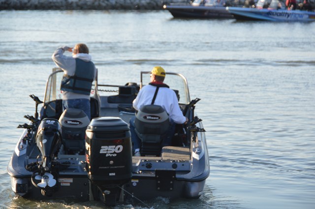 F17CAFE6-1336-4C75-B327-B000126E9656