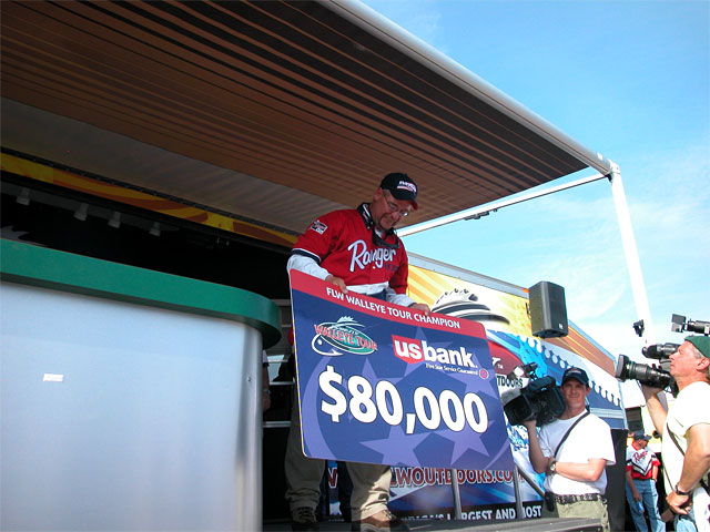 F17F51EF-54D7-4FCE-8B9E-9266048BB940