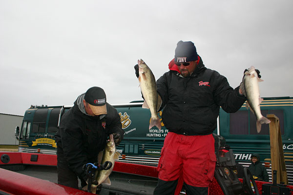 F187FB9C-B696-41EE-9AE1-0458C1386C06