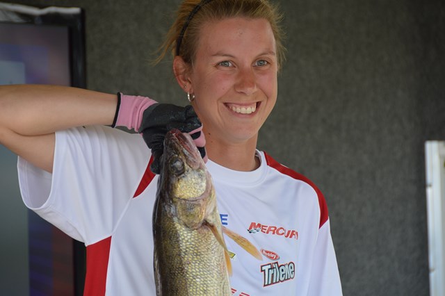 F1B15376-F4D3-453C-BB11-43EEFAAD7D93